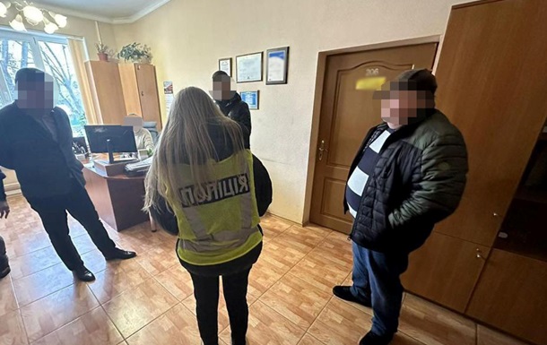 В офісах Київавтошляхміста провели обшуки
