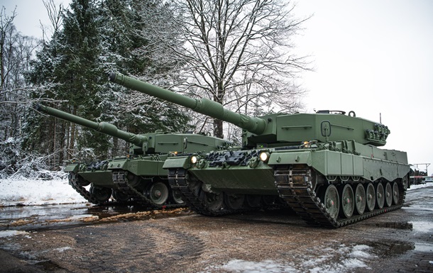 ͳ       Leopard 2
