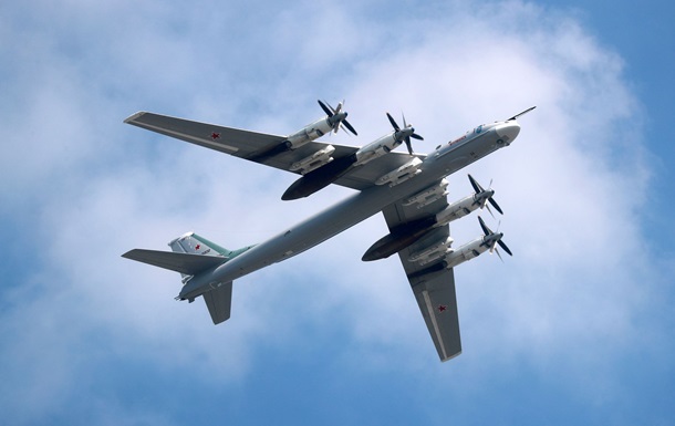 Росія підняла в небо 21 стратегічний бомбардувальник - ЗСУ