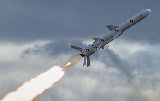 Стратегічні літаки РФ запустили ракети по Україні