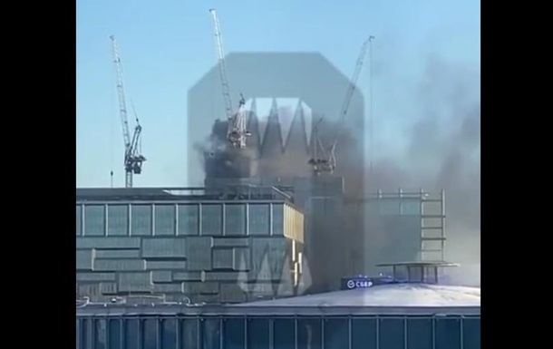 У Москві сталася пожежа у недобудованій будівлі
