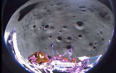 Космічний апарат Odysseus надіслав перші кадри з поверхні Місяця