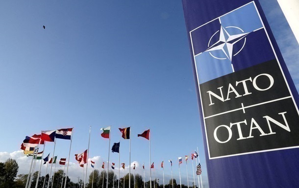 НАТО возьмет на себе поставки зброї Києву - ЗМІ
