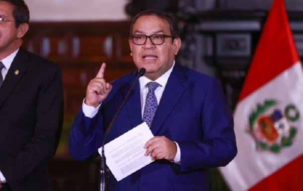 Прем єр Перу подає у відставку 