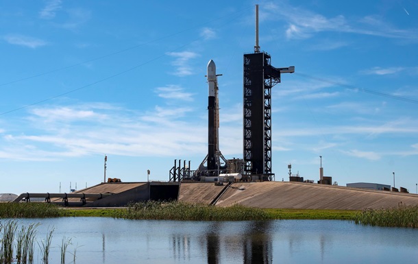 SpaceX запустила європейський супутник зв язку