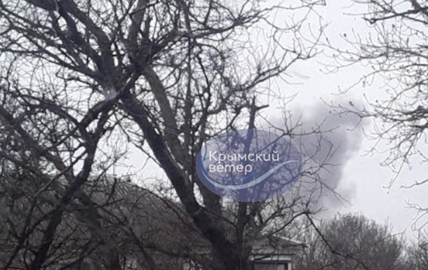 У кількох містах Криму пролунали вибухи