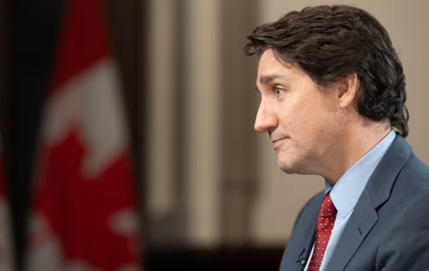 Канада збільшить витрати на оборону - Reuters