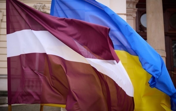 Латвія передасть Україні безпілотники і ППО