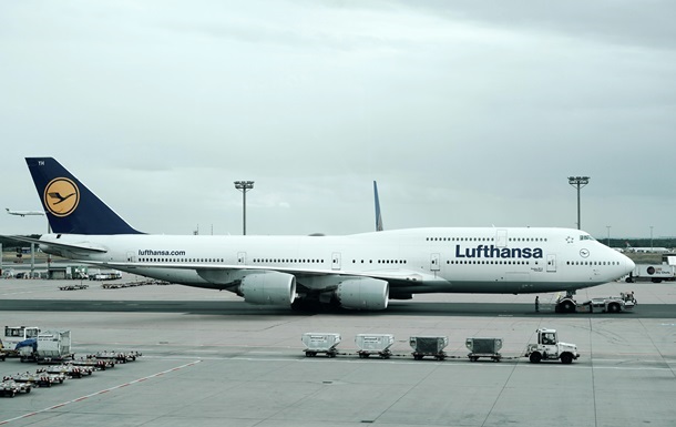 Lufthansa призупинила авіасполучення з Тегераном
