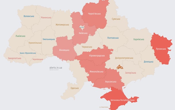 Повітряна тривога лунає у Київській області та низці регіонів