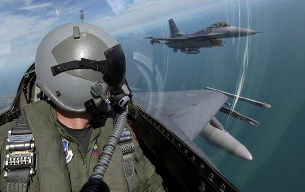 Поява F-16 буде несподіванкою - Повітряні сили