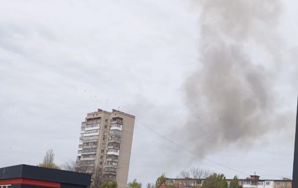 У Бердянську вибухи: окупанти заявляють про атаку Storm Shadow