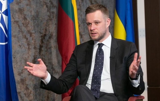У Литві відреагували на критику ударів по російським НПЗ