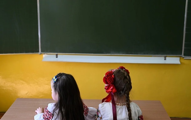 Українських дітей у Польщі зобов яжуть відвідувати школи