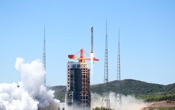 Китай запустив у космос новітню ракету
