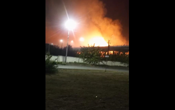 У тимчасово окупованих Ровеньках на Луганщині повідомляють про вибухи